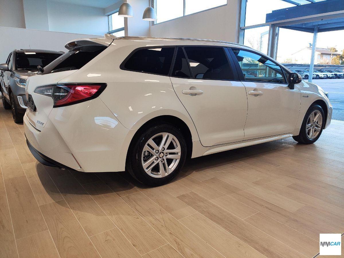 SUZUKI - Swace - 1.8 Hybrid E-CVT 2WD Top