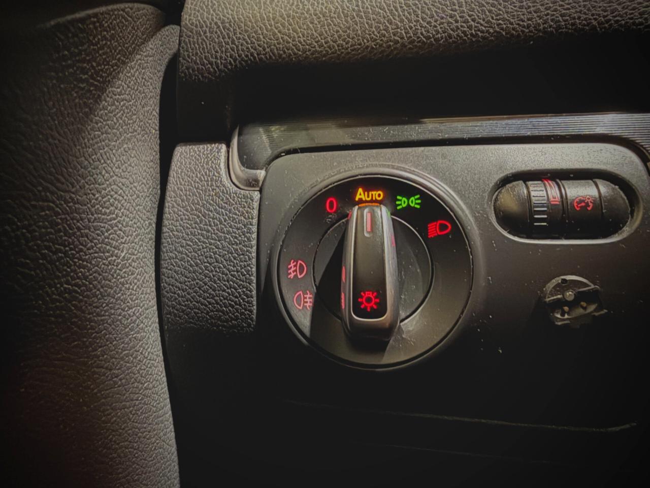 Volkswagen Golf 6 GTI 2.0 TSI - 2 PROPRIETARI