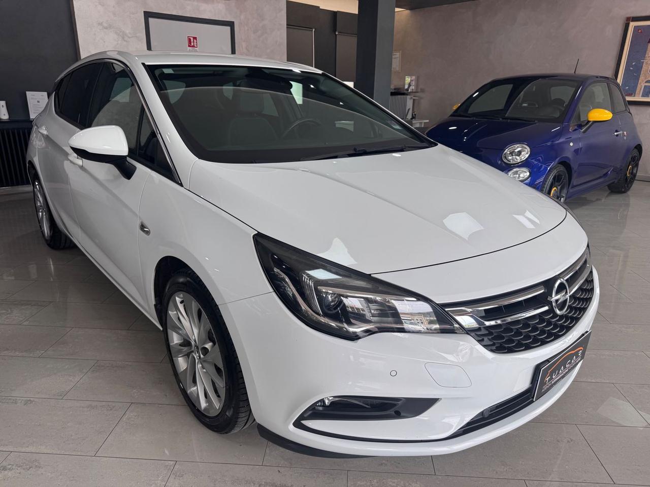 Opel Astra Dynamic 1.6 CDTI #6268