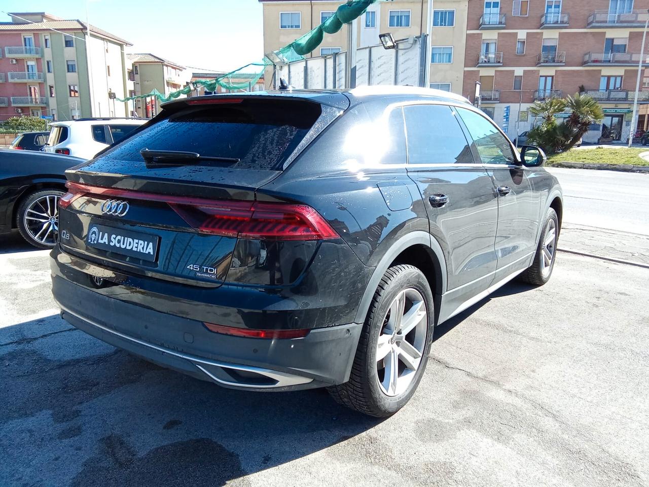 Audi Q8 45 TDI quattro tiptronic Sport