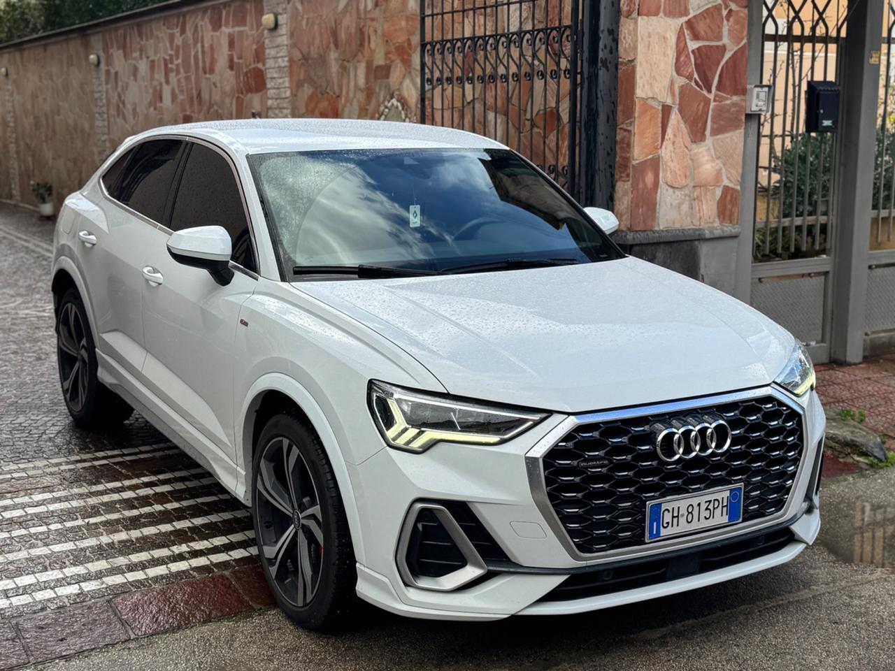 Audi Q3 40 TDI quattro S tronic line edition