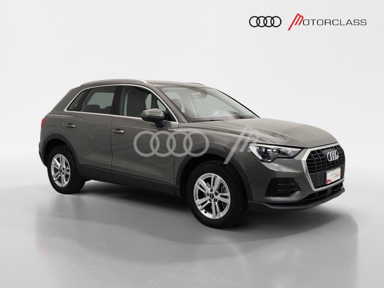 Audi Q3 45 1.4 tfsi e business s tronic