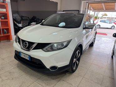 Nissan Qashqai 1.5 dCi 110 cv. Tekna TETTO-NAVIGATORE
