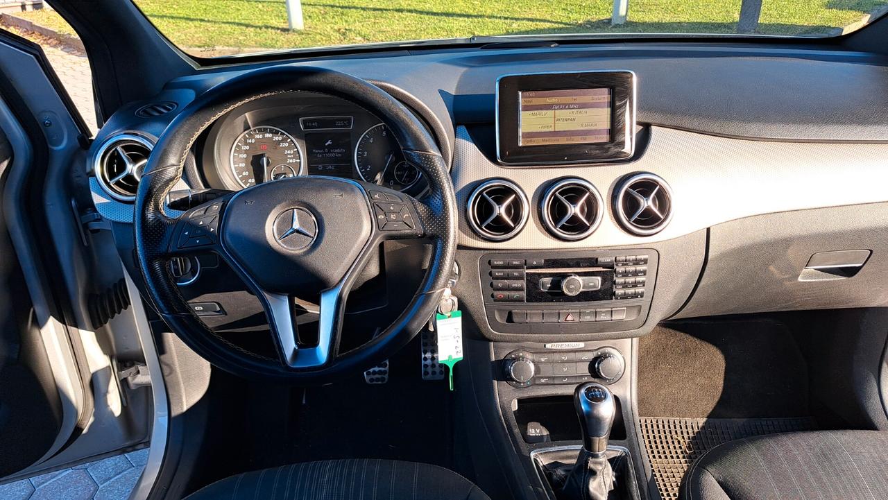 Mercedes-benz B 180 BlueEFFICIENCY Premium