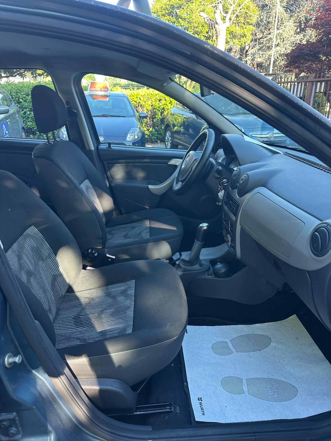 Dacia Sandero 1.2 16V Lauréate