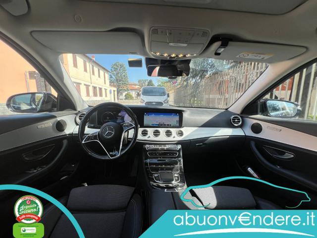 MERCEDES-BENZ E 220 d Mild hybrid 4Matic Auto Sport