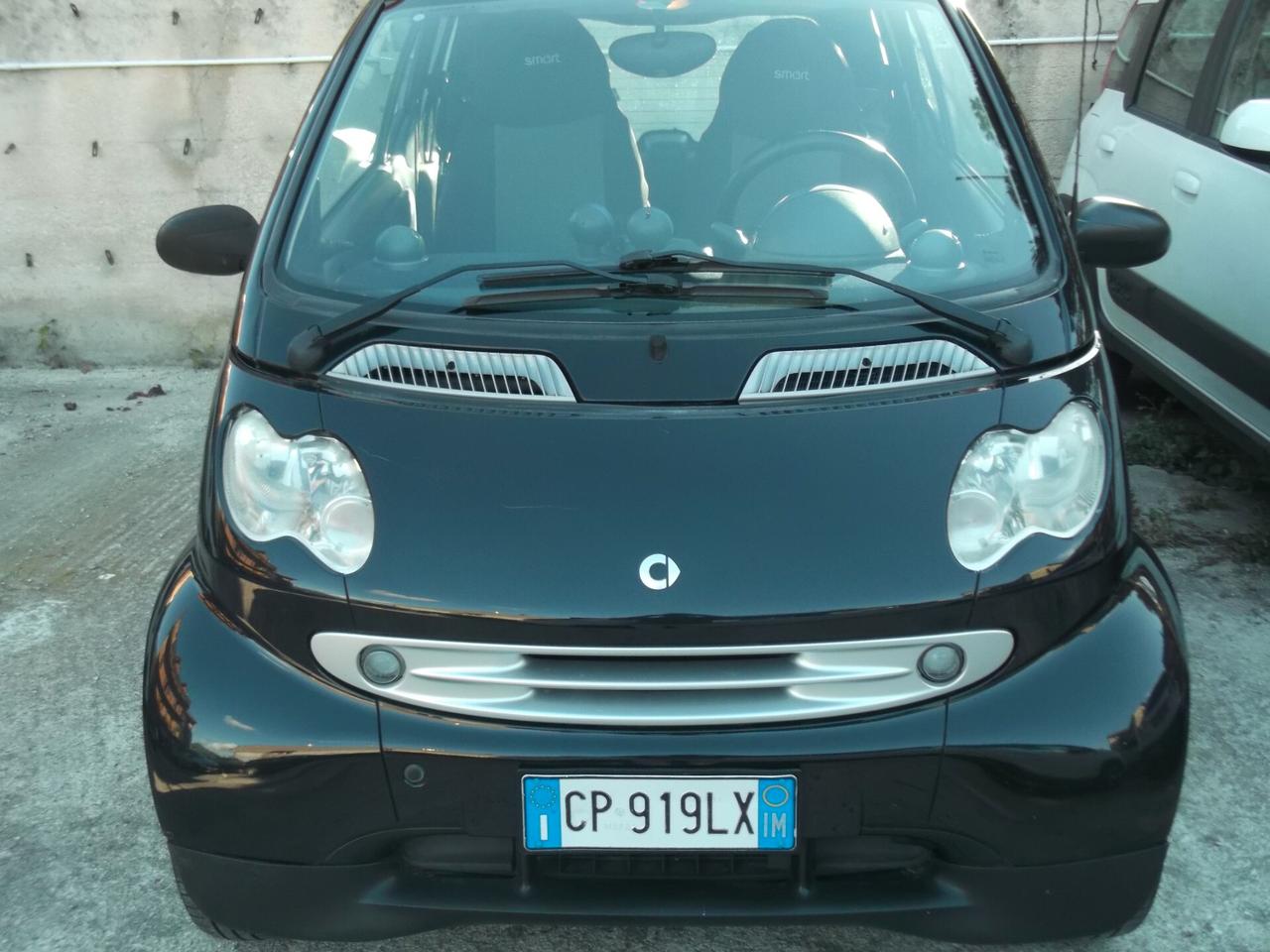 Smart ForTwo 700 coupé passion (45 kW) - 02