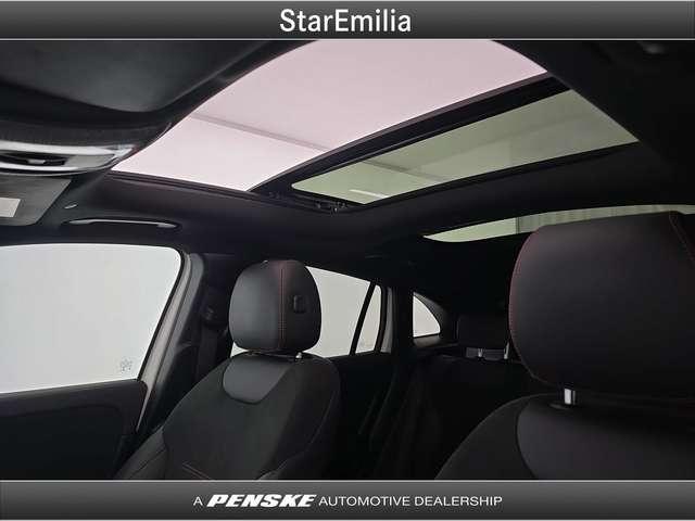 Mercedes-Benz GLA 180 GLA 180 d Automatic Premium