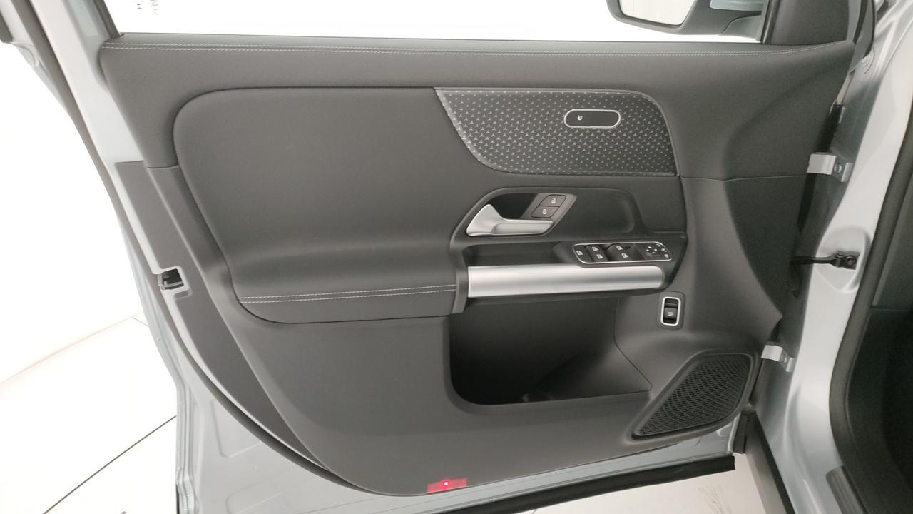 Mercedes-Benz GLA-H247 2023 - GLA 180 d Progressive Advanced Plus auto