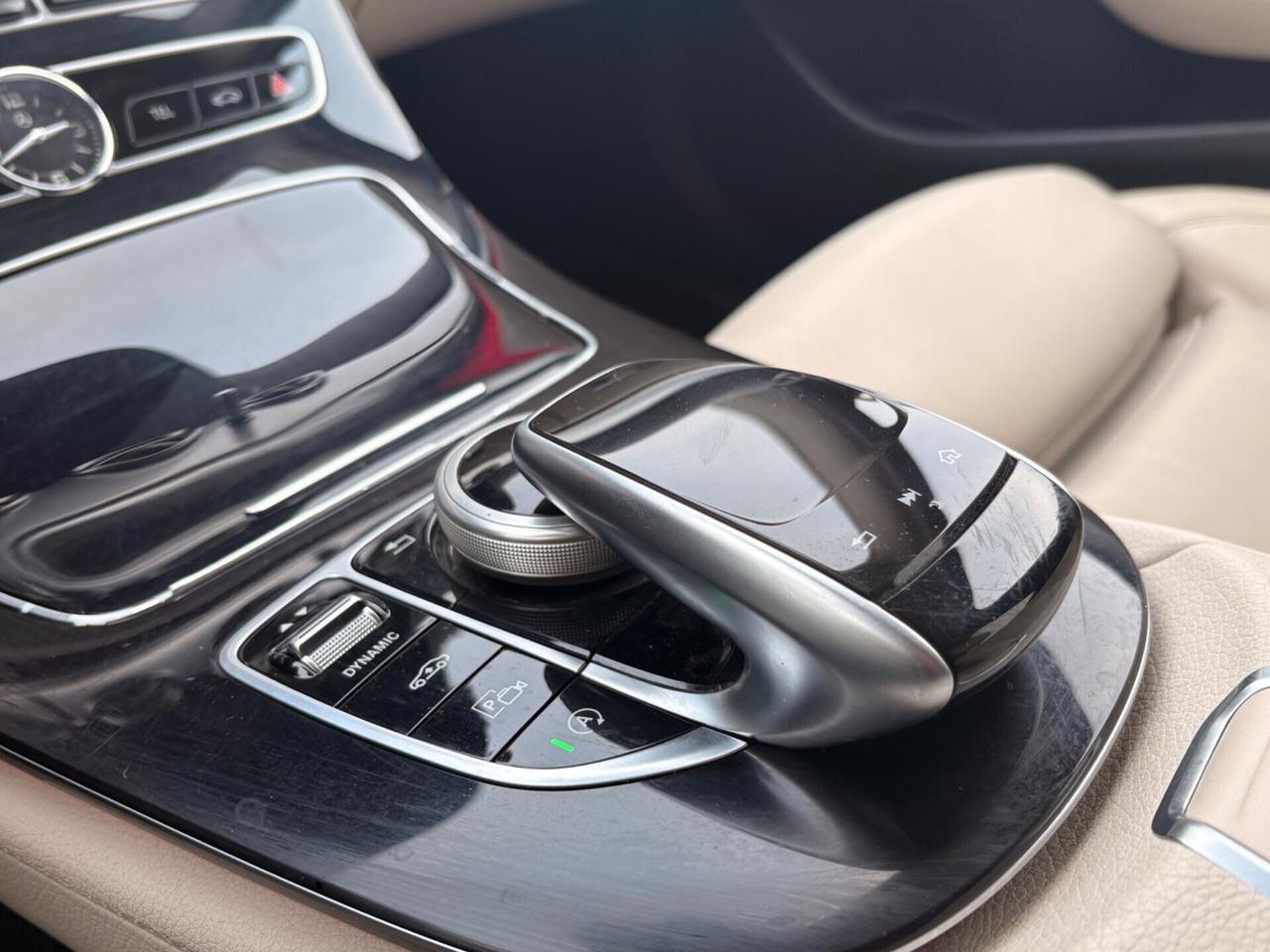 Mercedes-benz E 220 d S.W. 4Matic Auto Premium Plus All-Terrain