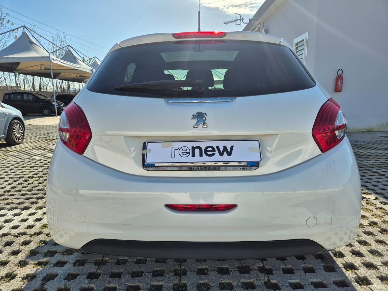 Peugeot 208 1.4 HDi 5 porte Allure tetto panoramico