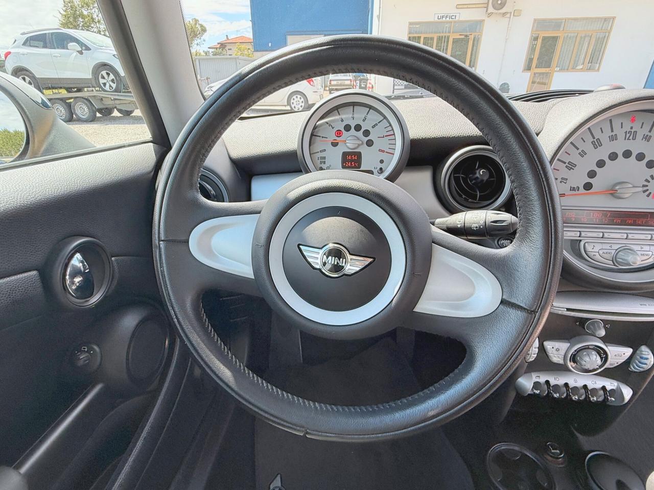 Mini 1.6 16V Cooper Solo Km 97.800!!!
