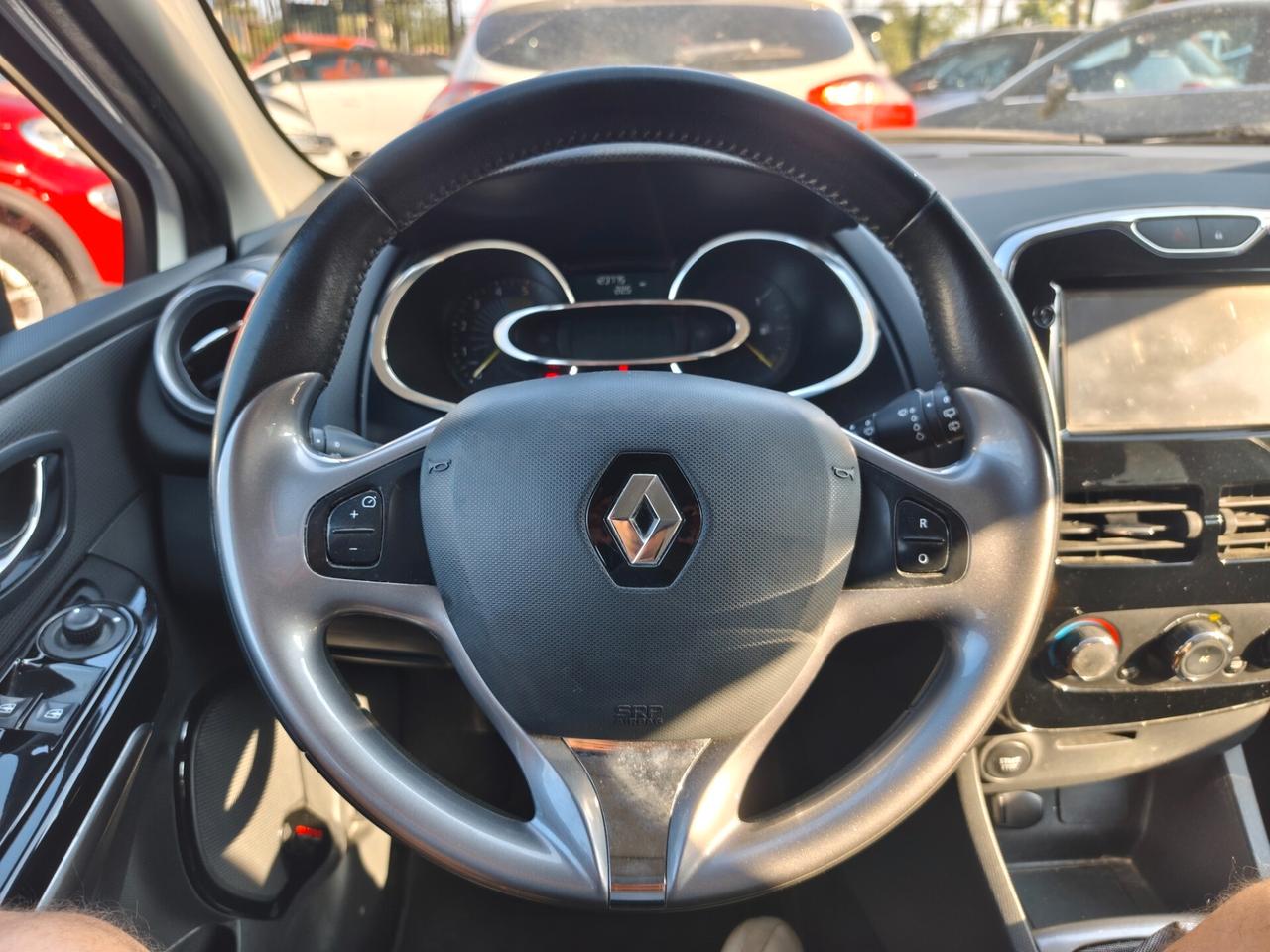 Renault Clio 1.5 dCi 8V 75CV 5 porte Costume National