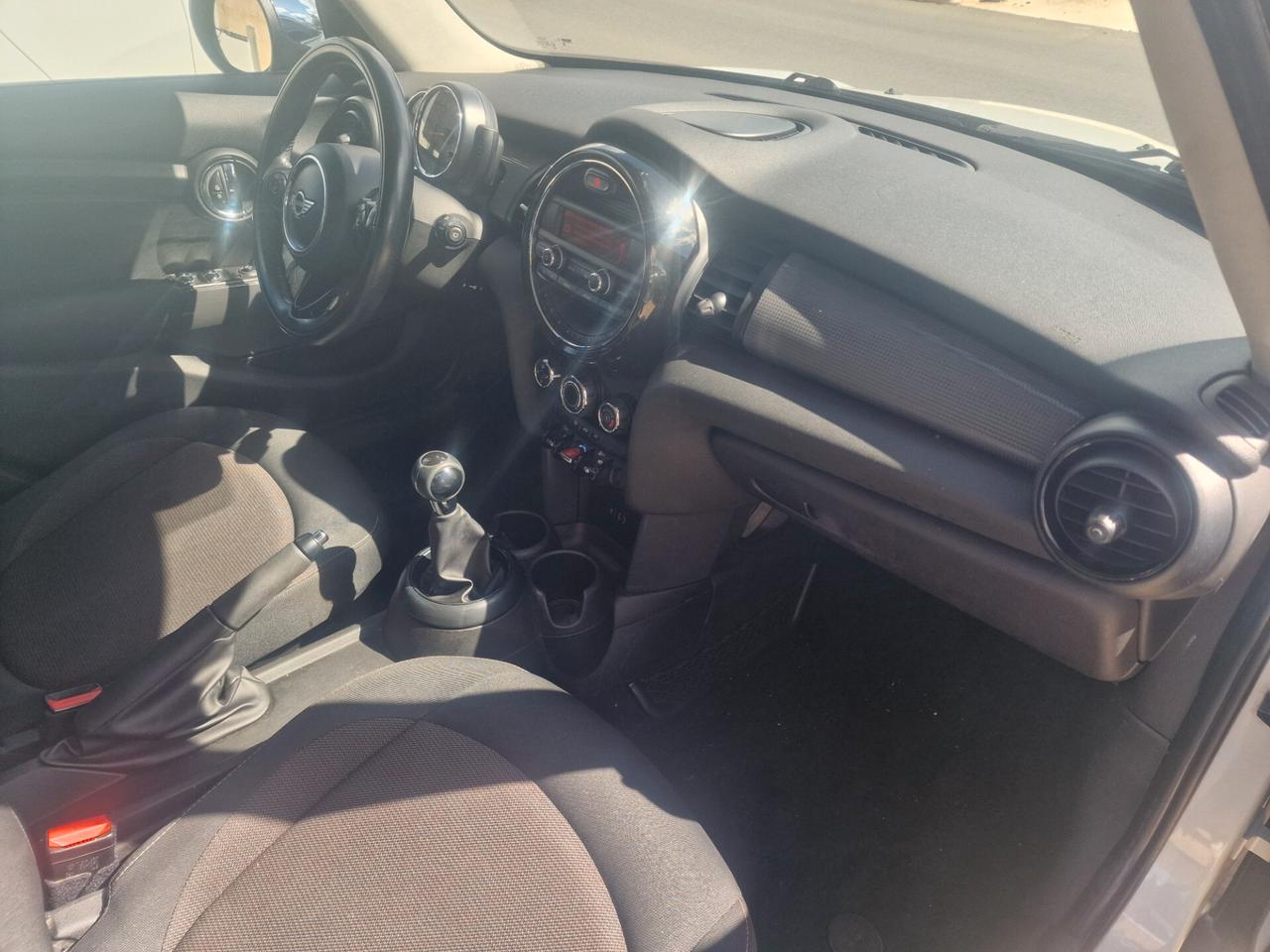Mini 1.5 One D Business XL