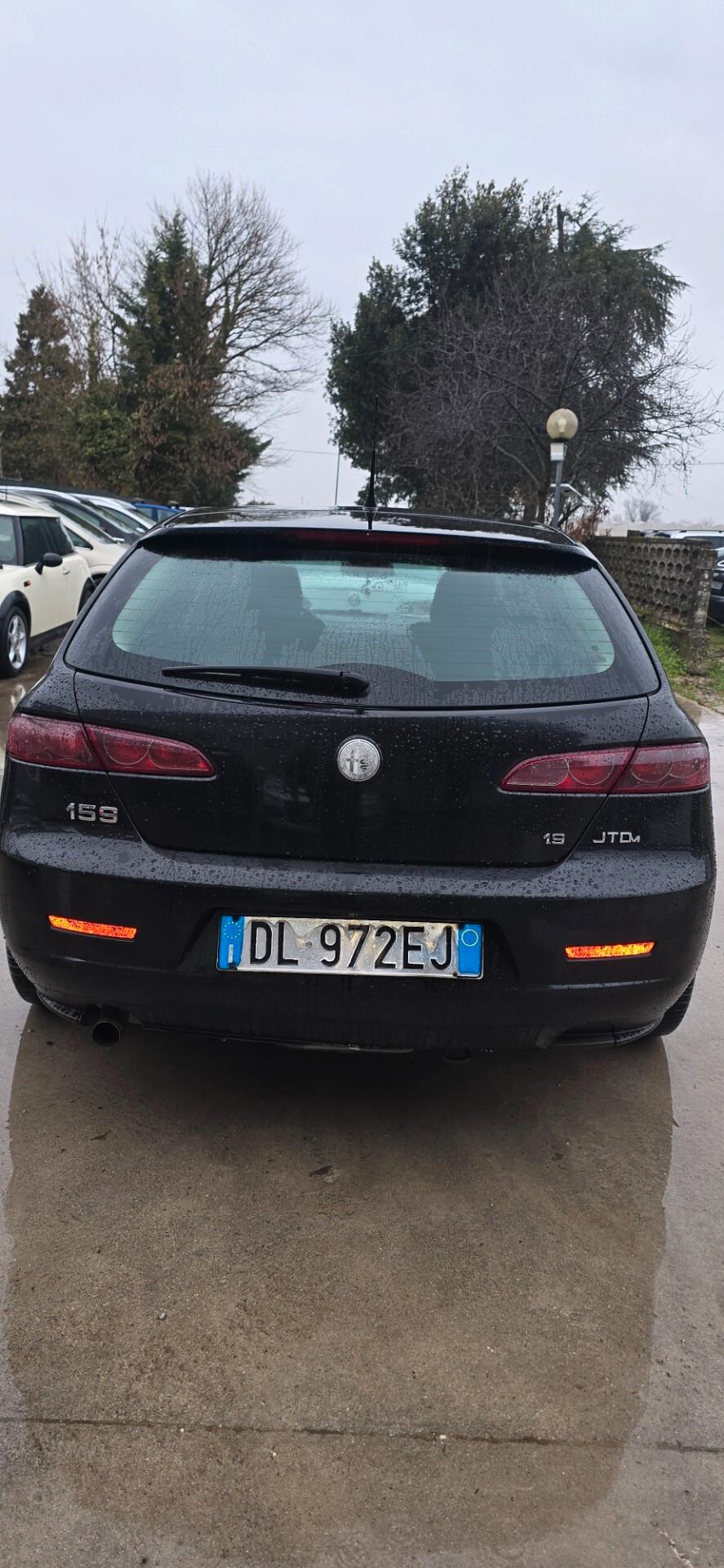 Alfa 159 tutta apena revisionata e batteria nuova