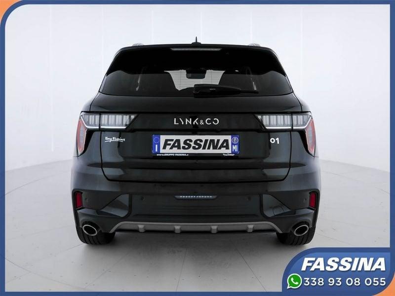 Lynk & Co 01 PHEV