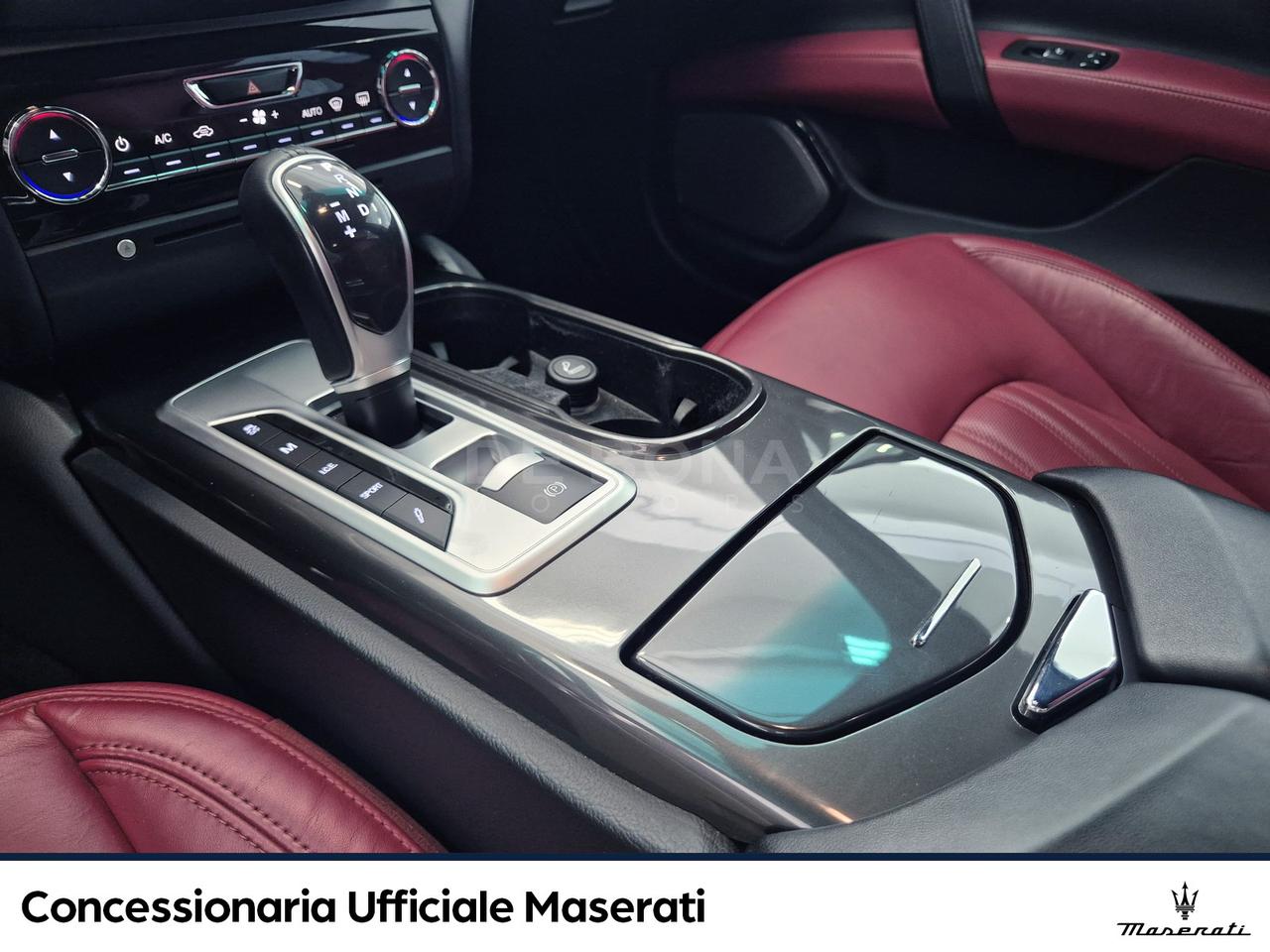 Maserati Ghibli 3.0 v6 bt s q4 410cv auto