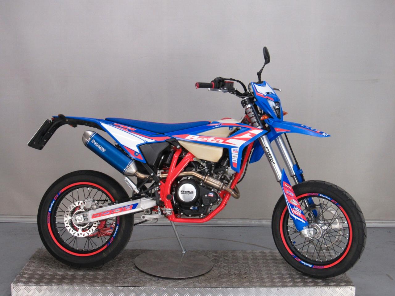 Beta RR Motard 125 R 11KW PATENTE A1 E B