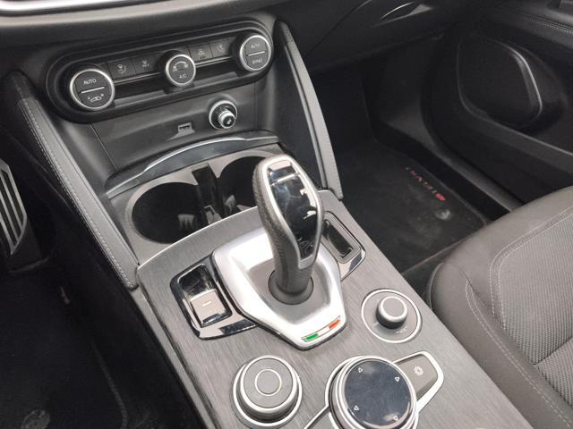 ALFA ROMEO Stelvio 2.2 t Business Q4 190cv auto