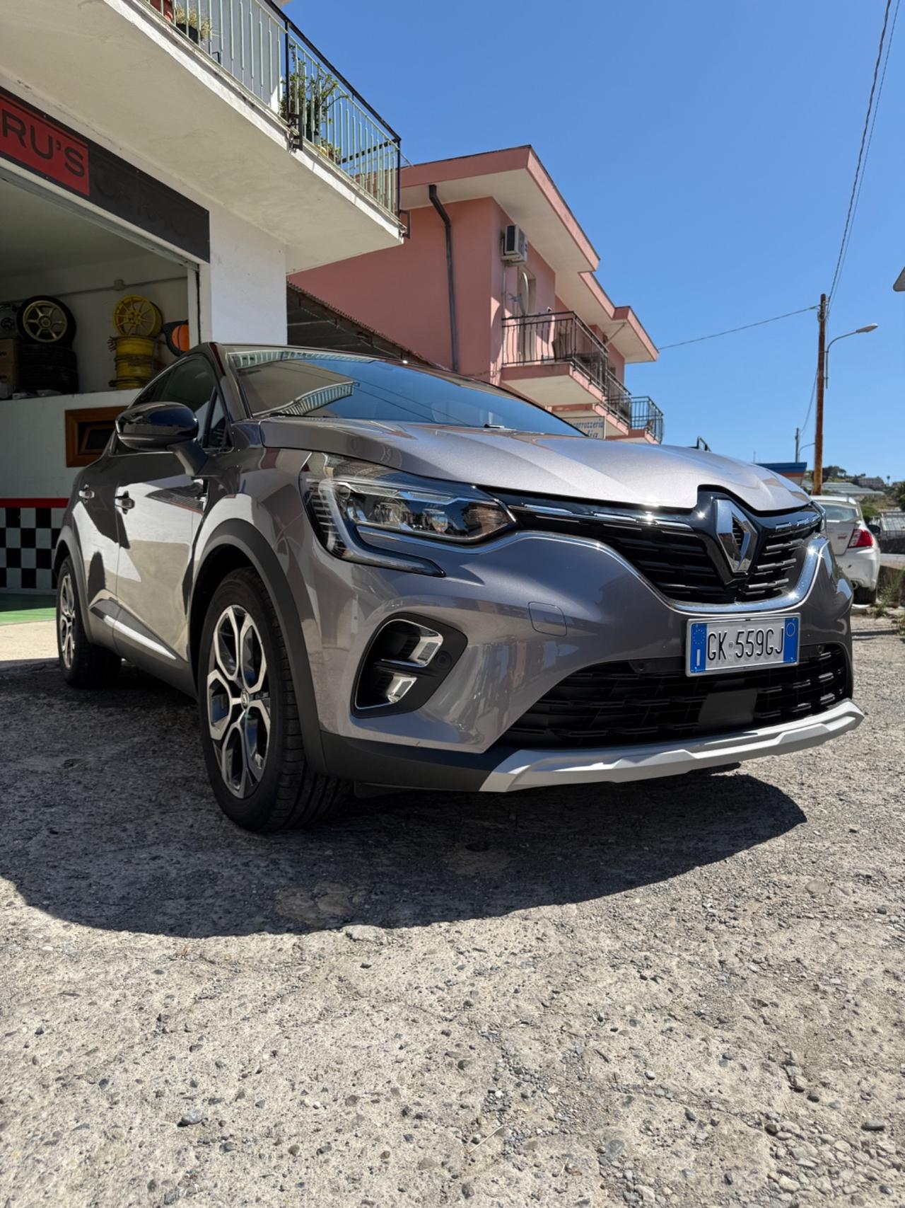 Renault Captur Mild Hybrid Intens