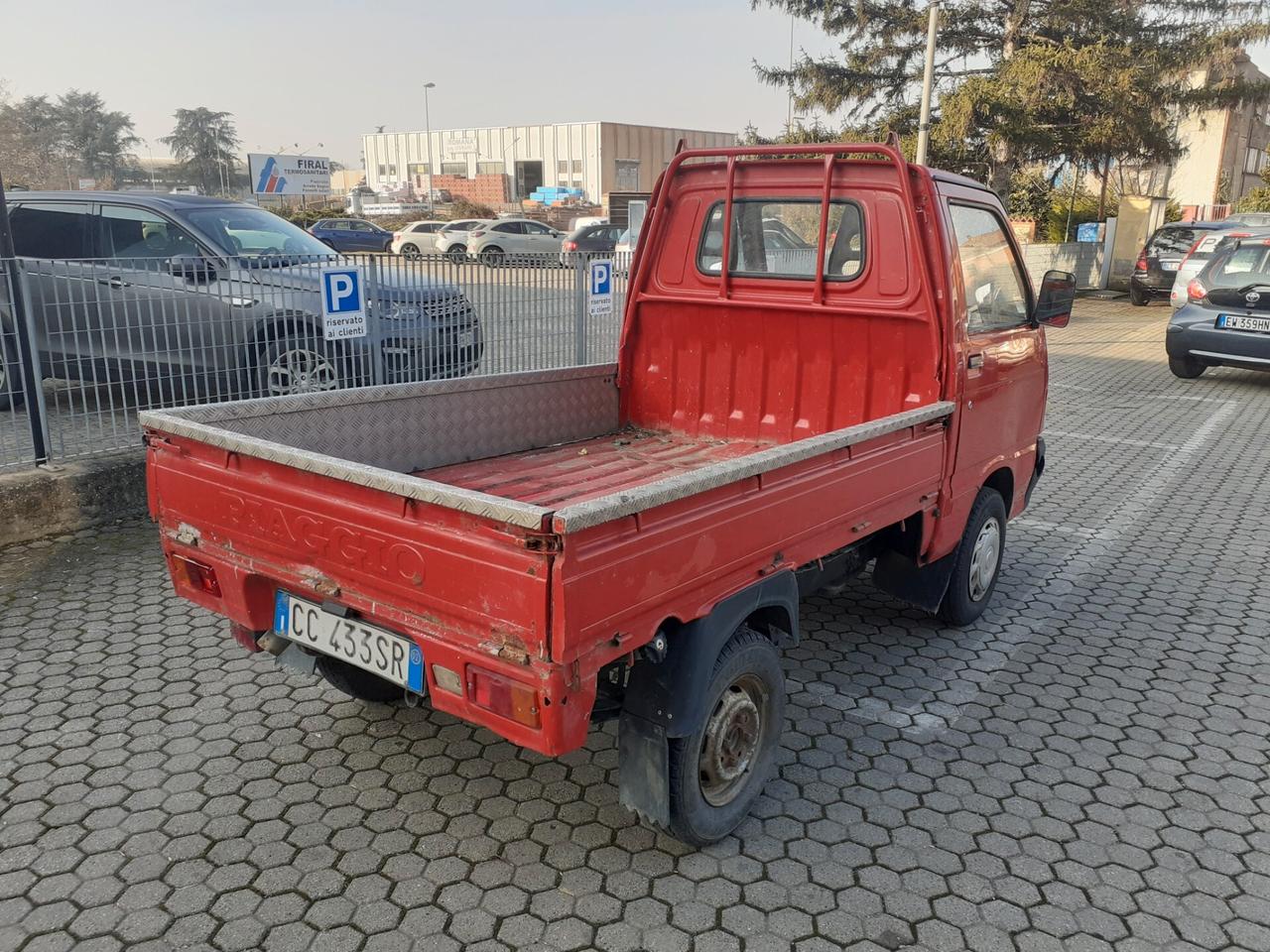 PIAGGIO PORTER CON CASSONE