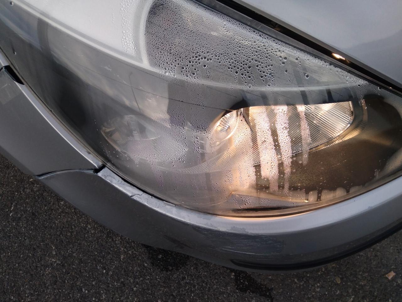 Renault Clio 1.2 16V 75cv 5 porte Luxe x neopatentati