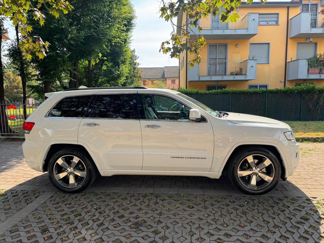 Jeep Grand Cherokee 3.0 V6 CRD 250 CV Multijet II Overland