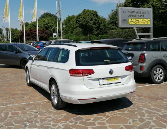 VOLKSWAGEN Passat Variant 2.0 TDI DSG Business BMT