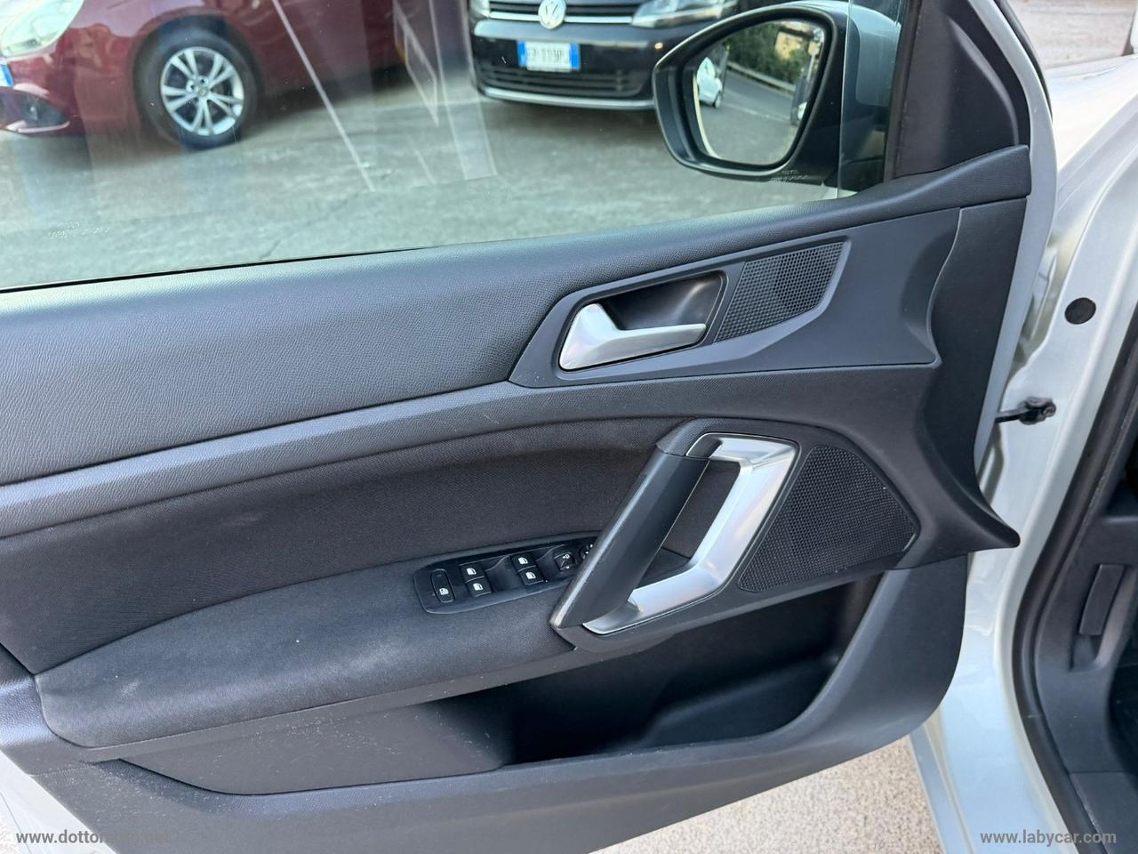 PEUGEOT 308 BlueHDi 120 S&S Allure