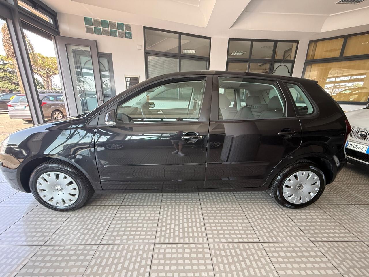 Volkswagen Polo 1.4/80CV 16V 5p. Comfort. BiFuel G
