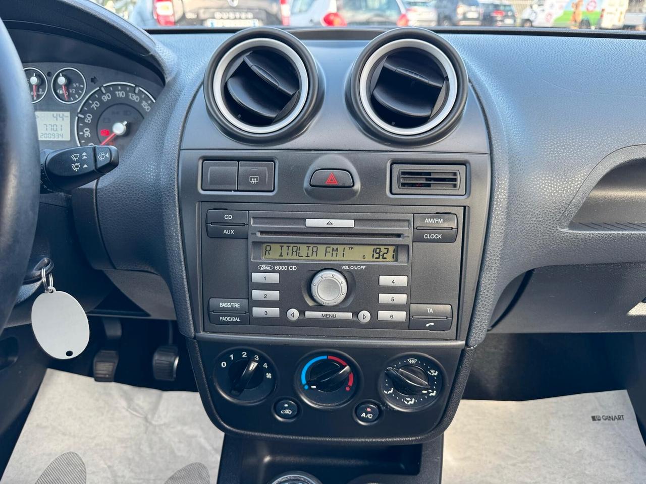 Ford Fiesta 1.4 TDCI 68CV 5P NEOPAT 2007
