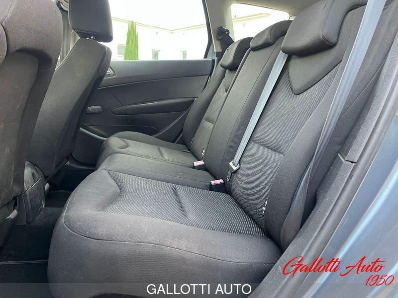 Peugeot 308 1.6 hdi 93cv