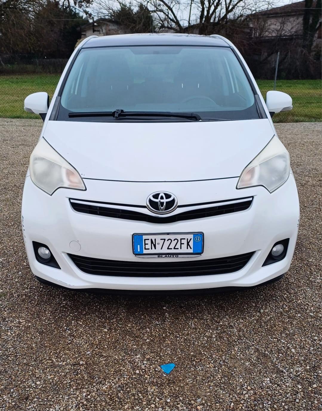 Toyota Verso-S 1.3 MT Style