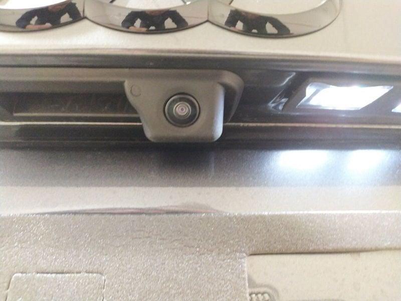 Audi Q3 Sportback 40 2.0 tdi Identity Black quattro 193cv s-tronic