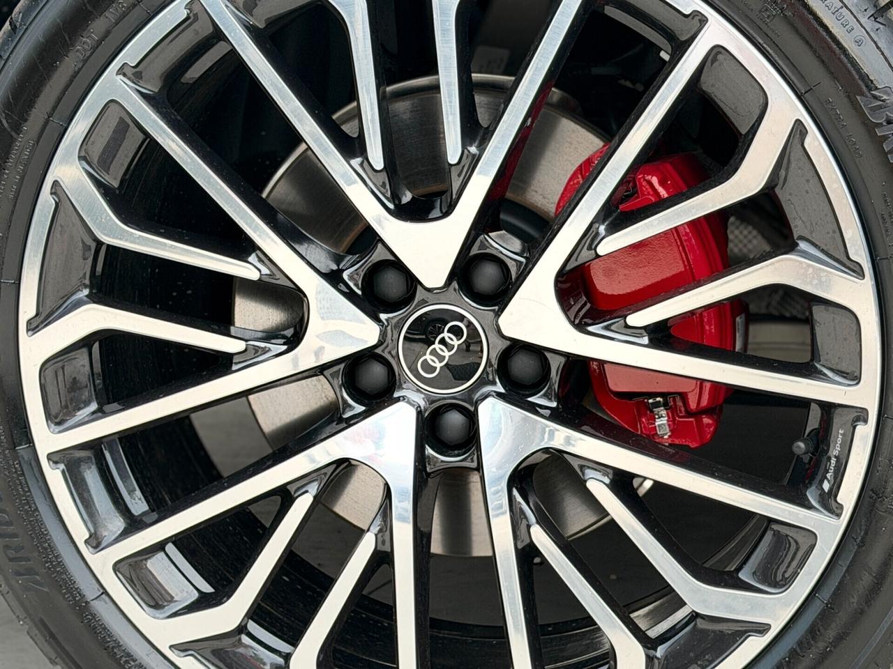 Audi Q5 SPB TDI 150 kW mHEV+ S tronic quattro line edition