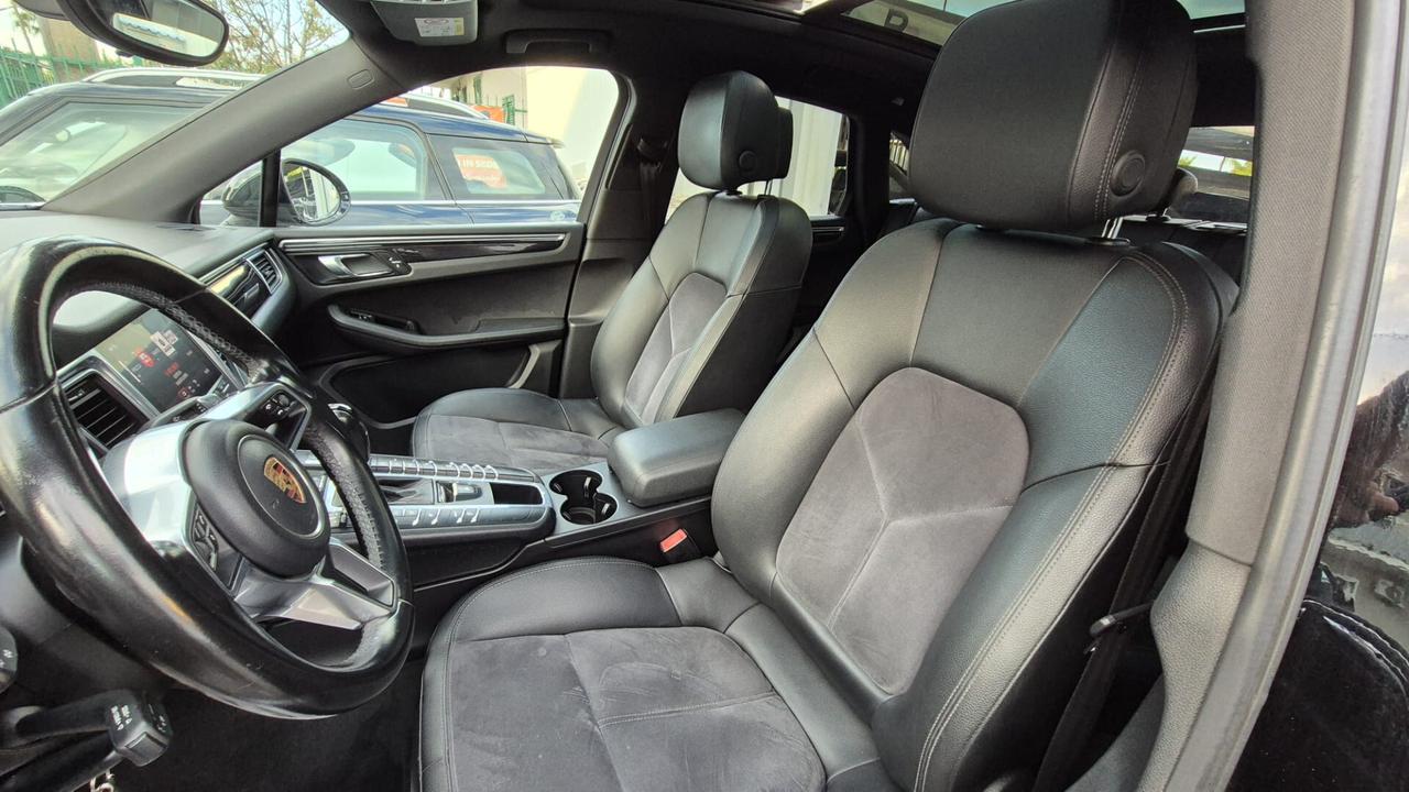 Porsche Macan s