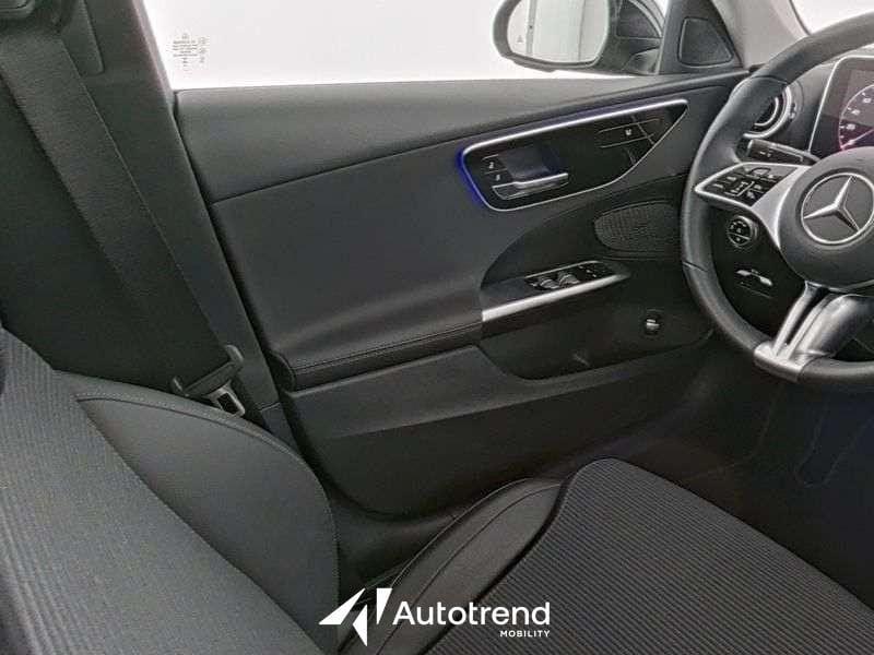 Mercedes-Benz Classe C 220d 200 CV Mild Hybrid Automatica LED Avantgarde Advanced In Conto Vendita