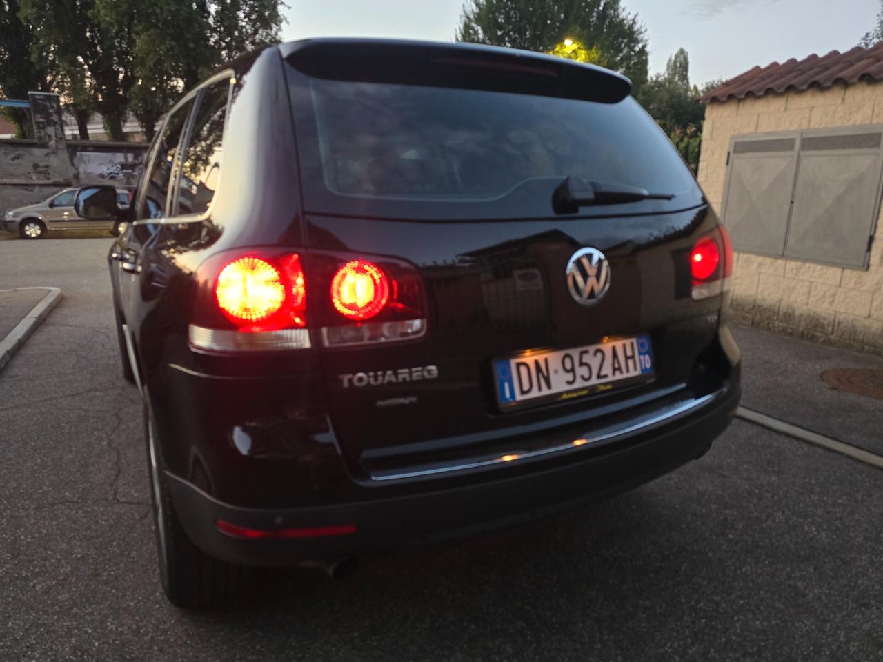 Volkswagen Touareg 2.5 R5 TDI DPF tiptronic Exclusive