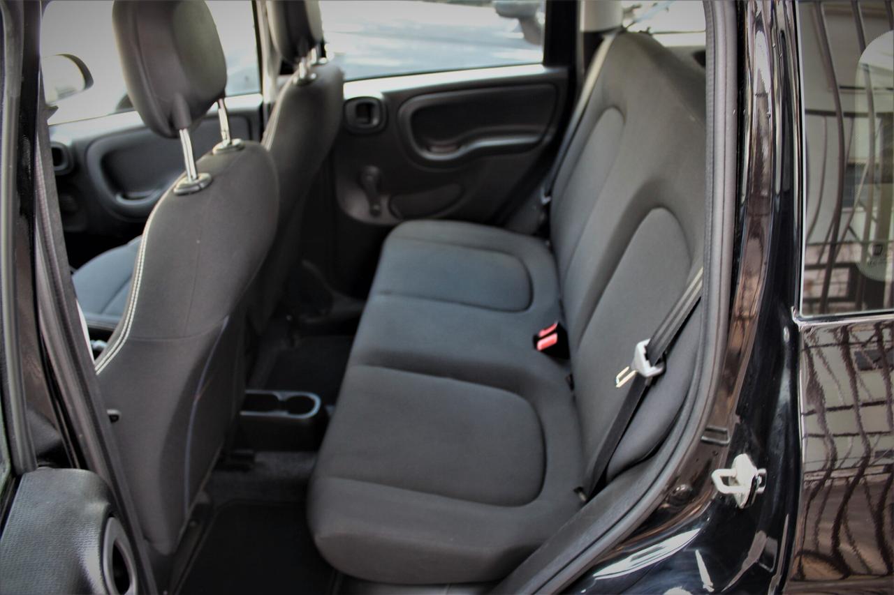 Fiat Panda 1.0 FireFly S&S Hybrid City Life 12.000 km
