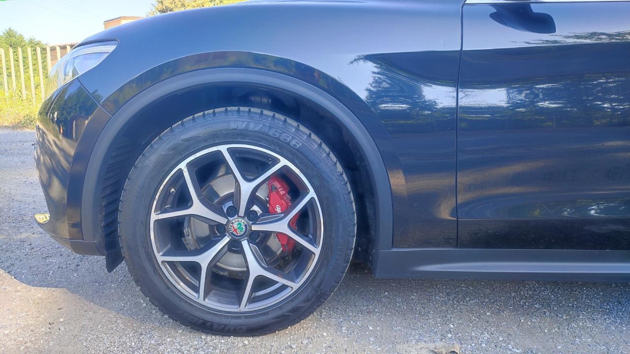 ALFA ROMEO STELVIO 2.2 TD 190CV EXECUTIVE RWD
