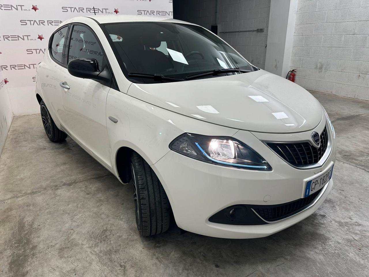 Lancia Ypsilon 1.0 FireFly 5 porte S&S Hybrid UnYca