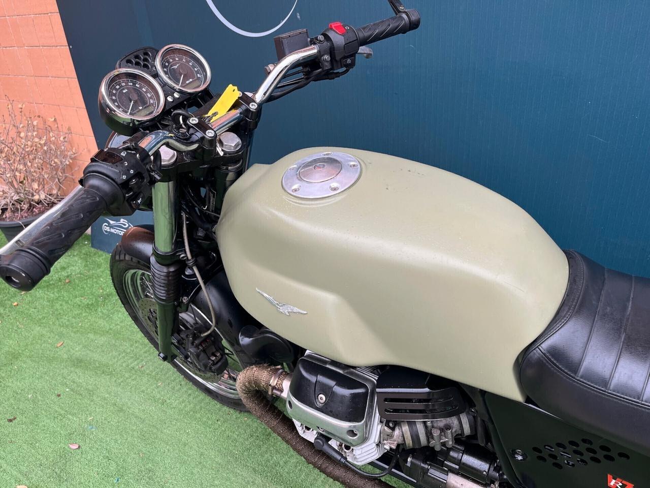 Moto Guzzi V7