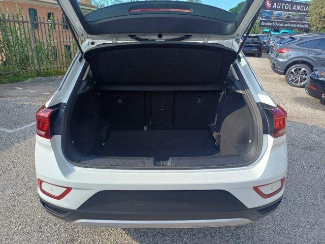 VOLKSWAGEN T-Roc 2000 TDI LIFE 116CV CARPLAY LED ITALIA