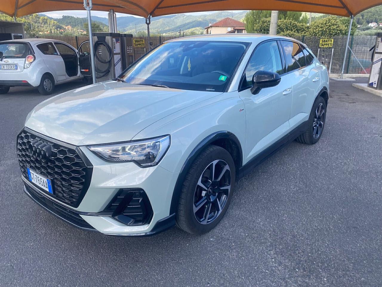 Audi Q3 35 TDI S tronic line edition
