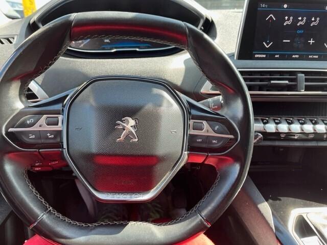 Peugeot 3008 BlueHDi 130 S&S Business
