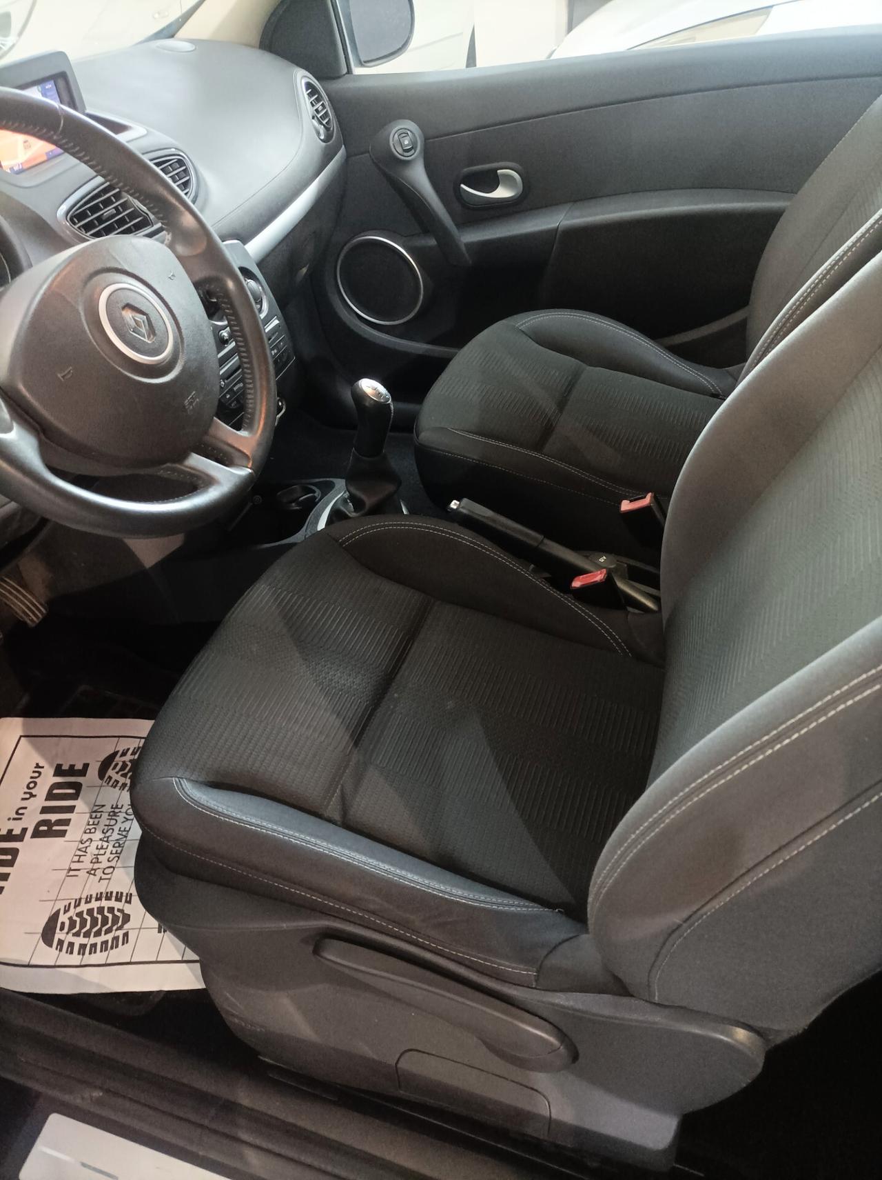 Renault Clio 1.2 16V 3 porte Confort 2011