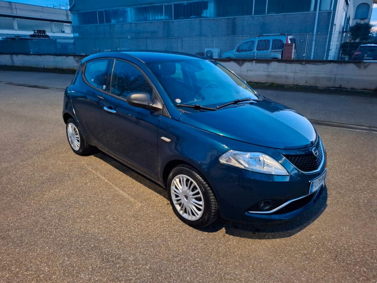 Lancia Ypsilon 1.2 5 porte GPL del 16 SOLO 128.000 KM