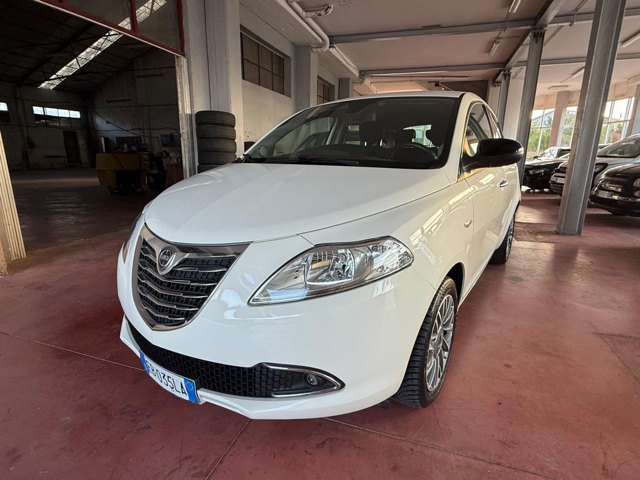 Lancia Ypsilon 1.2 69 CV Unyca da QUALITYCARS PESCARA