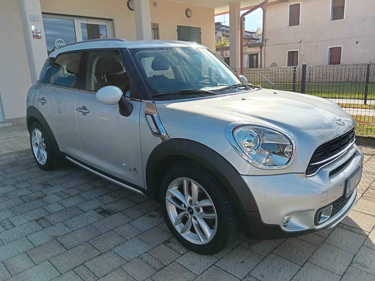Mini Cooper SD Countryman 2.0 ALL4 Automatica