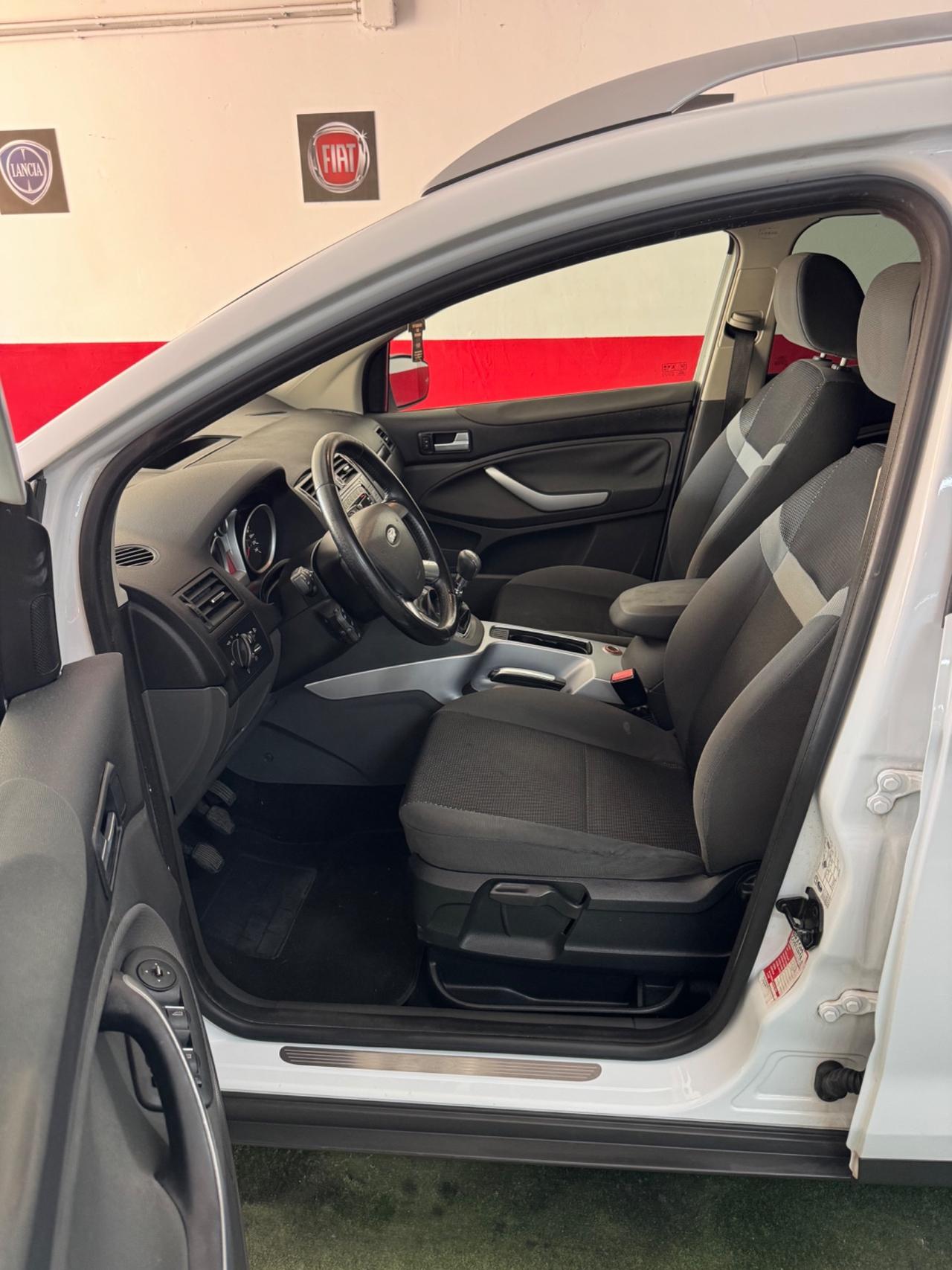 Ford Kuga Kuga+ 2.0 TDCi 140 CV 2WD DPF